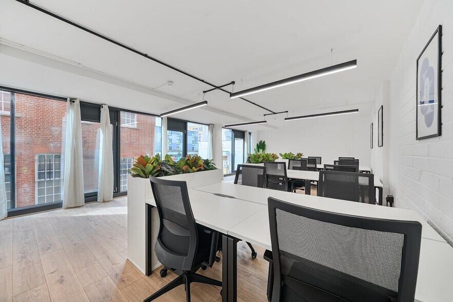 1 Ghent Way, Londres à louer - Photo du bâtiment - Image 2 de 39