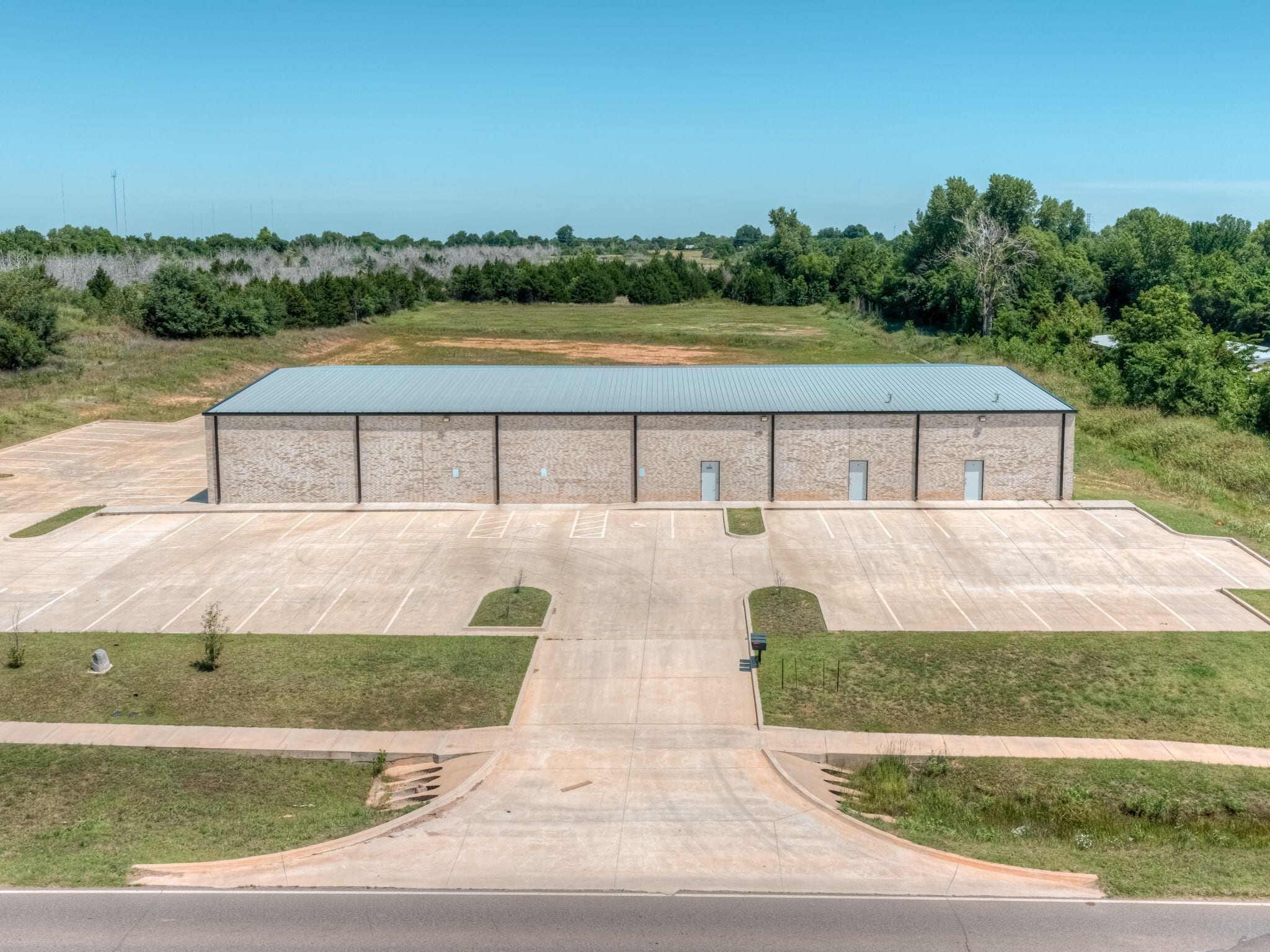 3303 NE 23rd St, Oklahoma City, OK for sale Primary Photo- Image 1 of 18