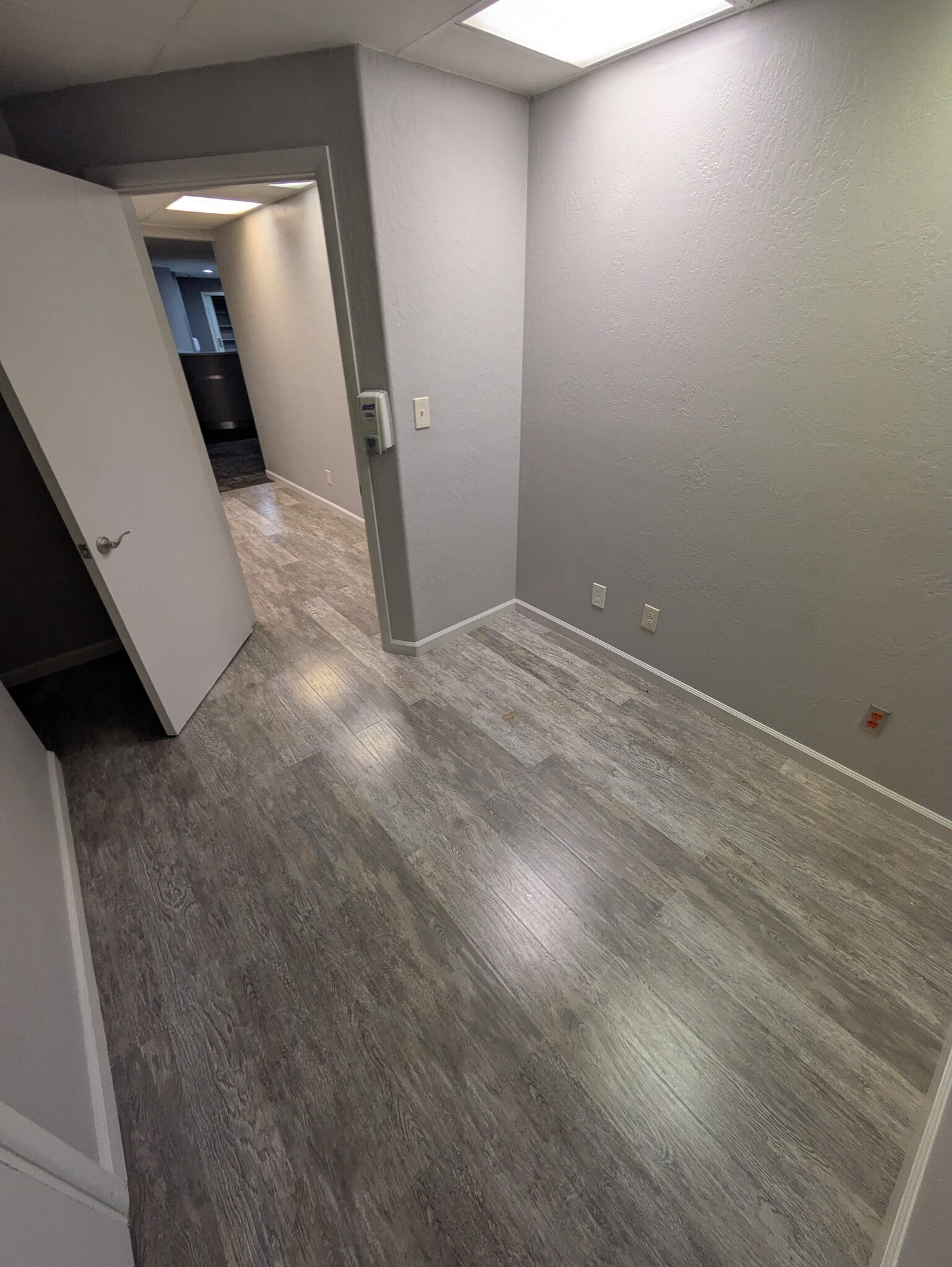 2039 Forest Ave, San Jose, CA for lease Interior Photo- Image 1 of 5