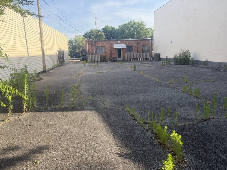 1962 Madison Ave, Memphis, TN for sale - Building Photo - Image 3 of 18