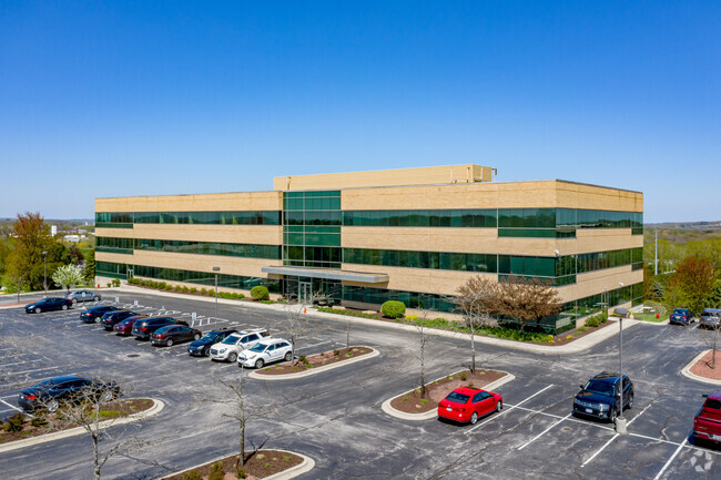 Plus de détails pour Ridgeview Parkway Offices – Bureau à vendre, Waukesha, WI