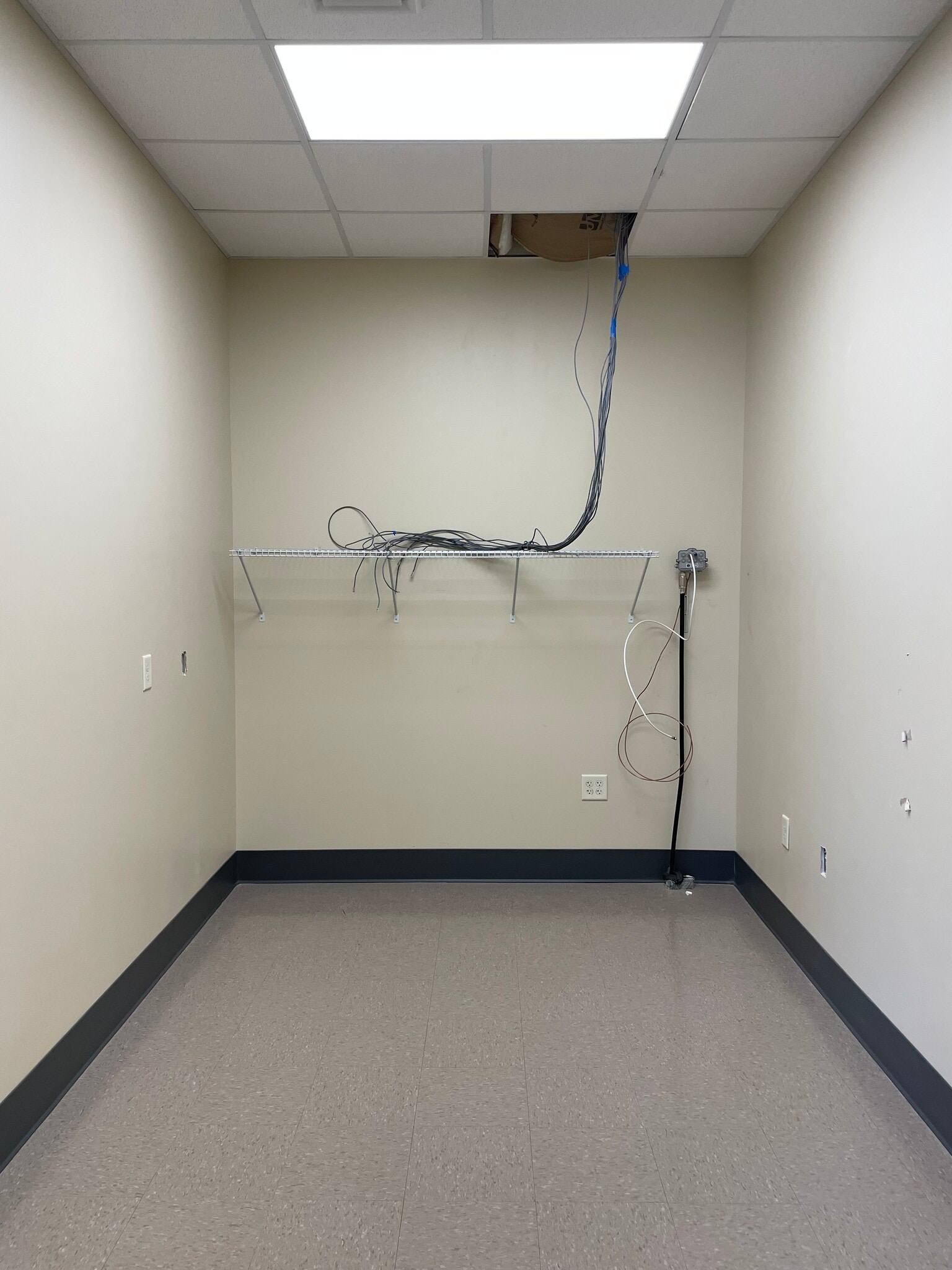 521 W 14th St, Panama City, FL à louer Photo intérieure- Image 1 de 2