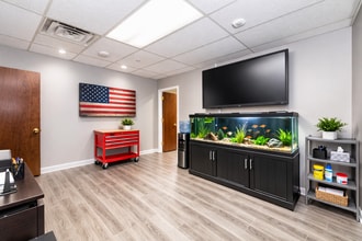 58-60 Main St, Hackensack, NJ for lease Interior Photo- Image 2 of 10