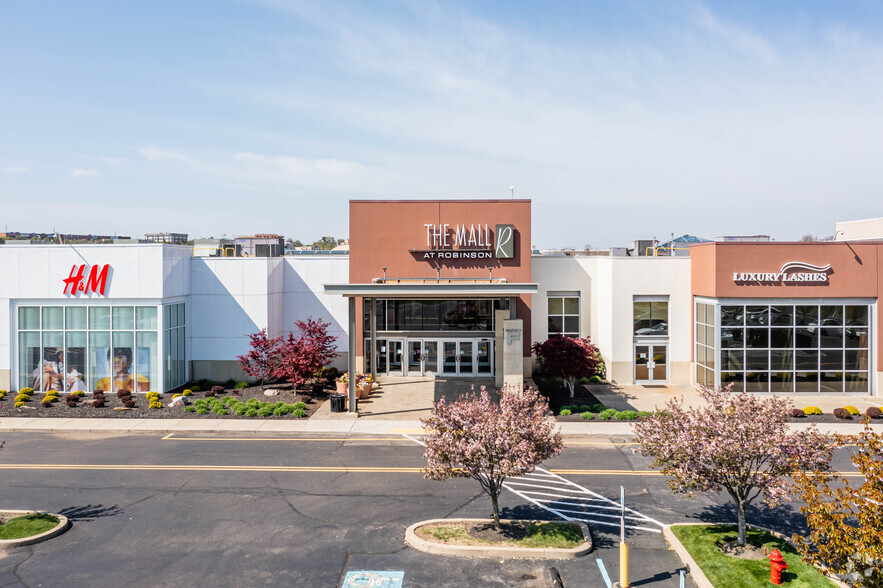 100 Robinson Center Dr, Pittsburgh, PA à vendre - Photo principale - Image 1 de 1