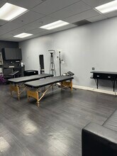 1500 Hicks Rd, Rolling Meadows, IL à louer Photo intérieure- Image 2 de 4