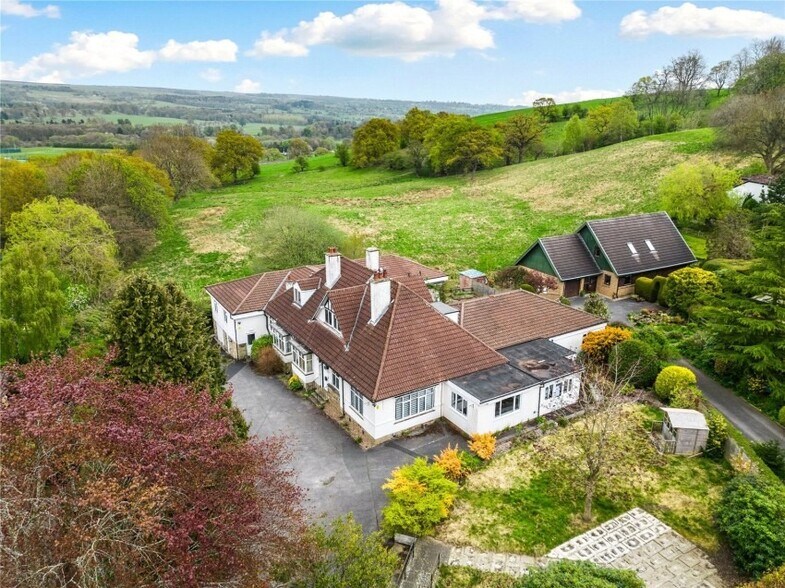 Moorfield Road, Ben Rhydding, Ilkley à vendre - Photo du bâtiment - Image 3 de 15