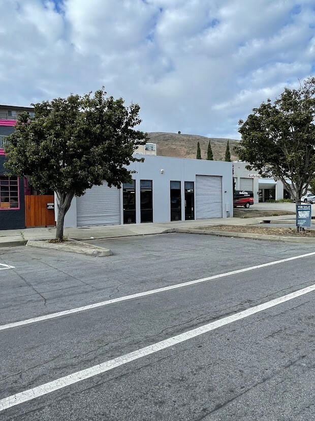 943-945 Airport Blvd, South San Francisco, CA à louer Photo principale- Image 1 de 10