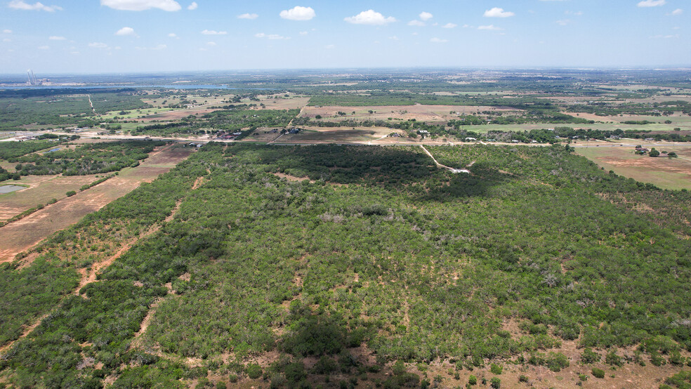 TX 1604 S Loop, Adkins, TX à vendre - Photo du bâtiment - Image 3 de 12