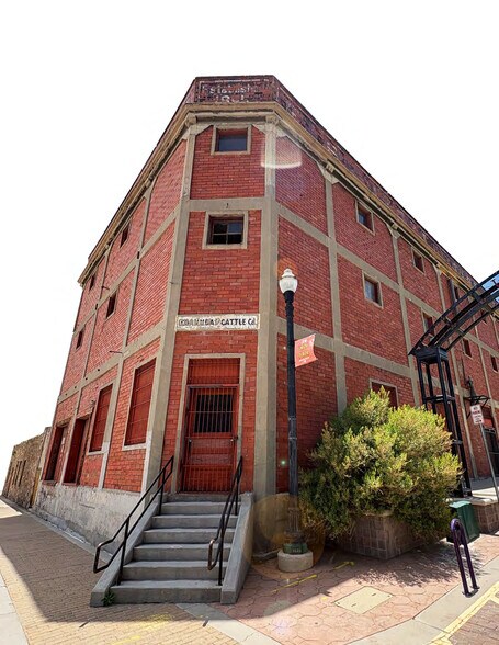 201 Anthony St, El Paso, TX à vendre - Photo du bâtiment - Image 3 de 4