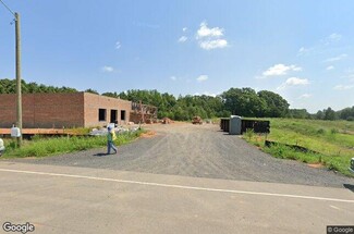 Plus de détails pour 150 Diesel Dr, Reidsville, NC - Commerce de détail à louer