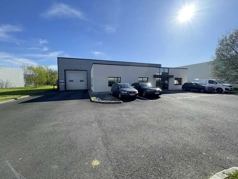 16 Rue Jan Palach, Saint-Herblain à louer - Photo du bâtiment - Image 1 de 4