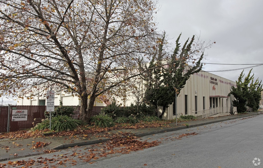 1132 Beecher St, San Leandro, CA à louer - Photo principale - Image 1 de 3