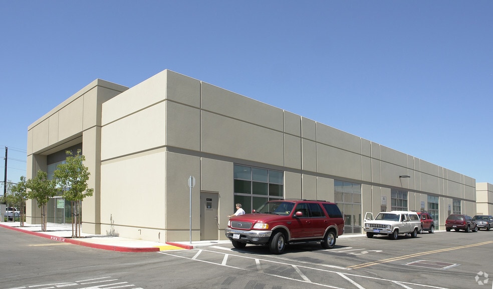 9040 Brentwood Blvd, Brentwood, CA for sale - Building Photo - Image 3 of 32