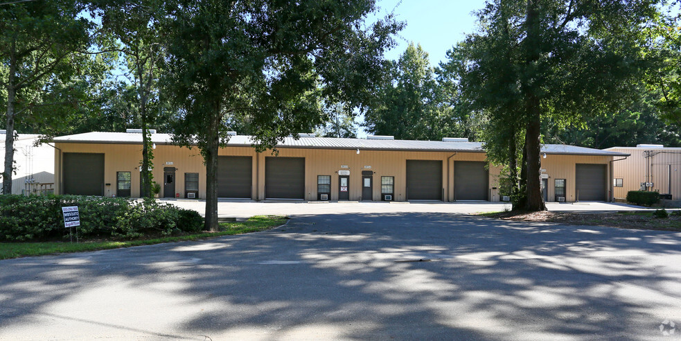 2912 Cresent Dr, Tallahassee, FL for lease - Building Photo - Image 3 of 4