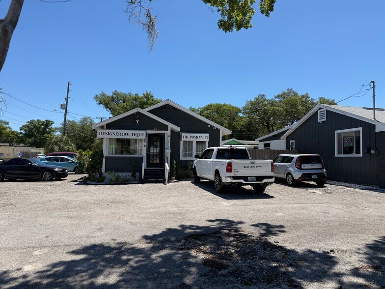 1771 Clearwater Largo rd, Largo, FL à vendre - Photo du bâtiment - Image 3 de 14