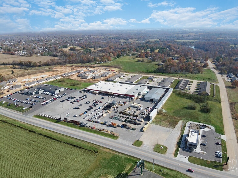 1111 S Perryville Blvd, Perryville, MO for sale - Building Photo - Image 1 of 4