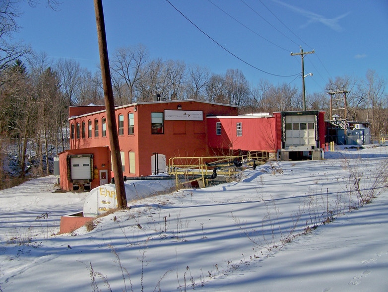 2 Mill St, Lenox, MA for lease - Building Photo - Image 2 of 6