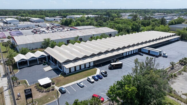 More details for 924 N Lane Ave, Jacksonville, FL - Industrial for Sale