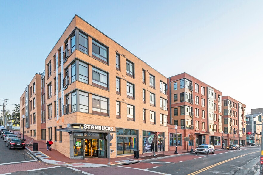 2228 Martin Luther King Jr Ave SE, Washington, DC for lease - Building Photo - Image 3 of 43