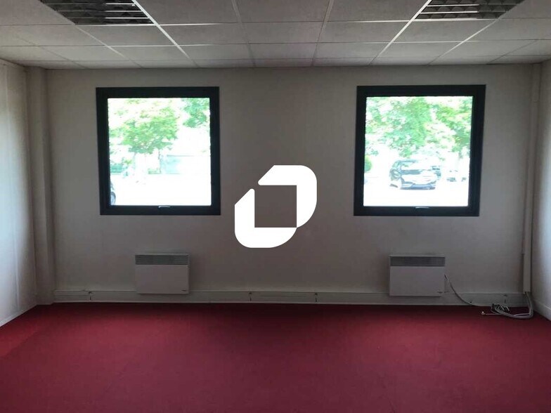 Bureau dans Cergy à louer - Photo intérieure - Image 2 de 6