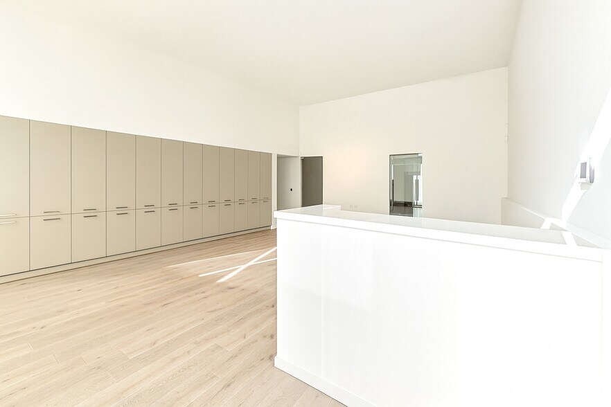 241 10th St, San Francisco, CA à louer - Photo du bâtiment - Image 3 de 21