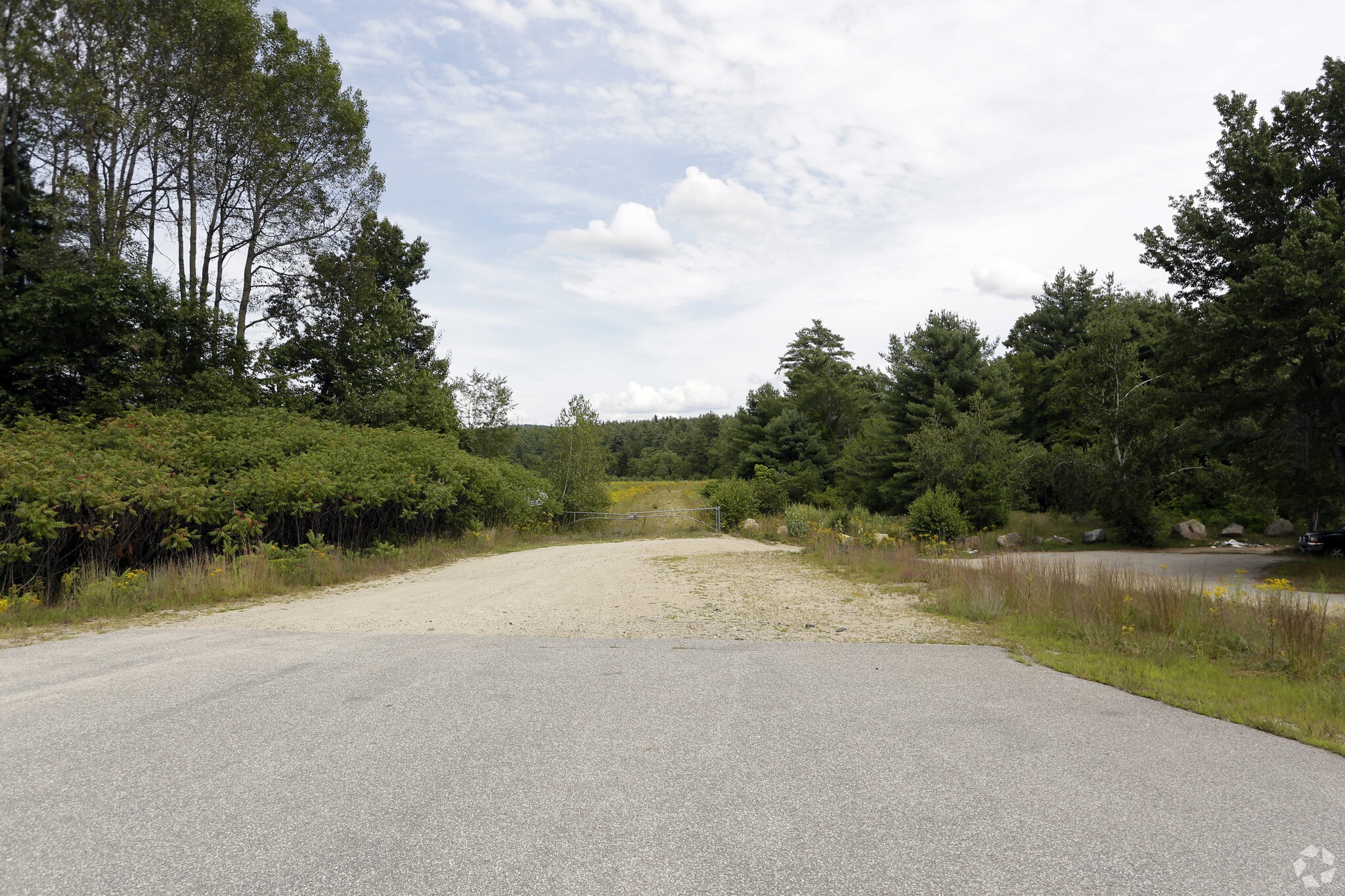 200 Sheep Davis Rd, Concord, NH for sale Primary Photo- Image 1 of 8