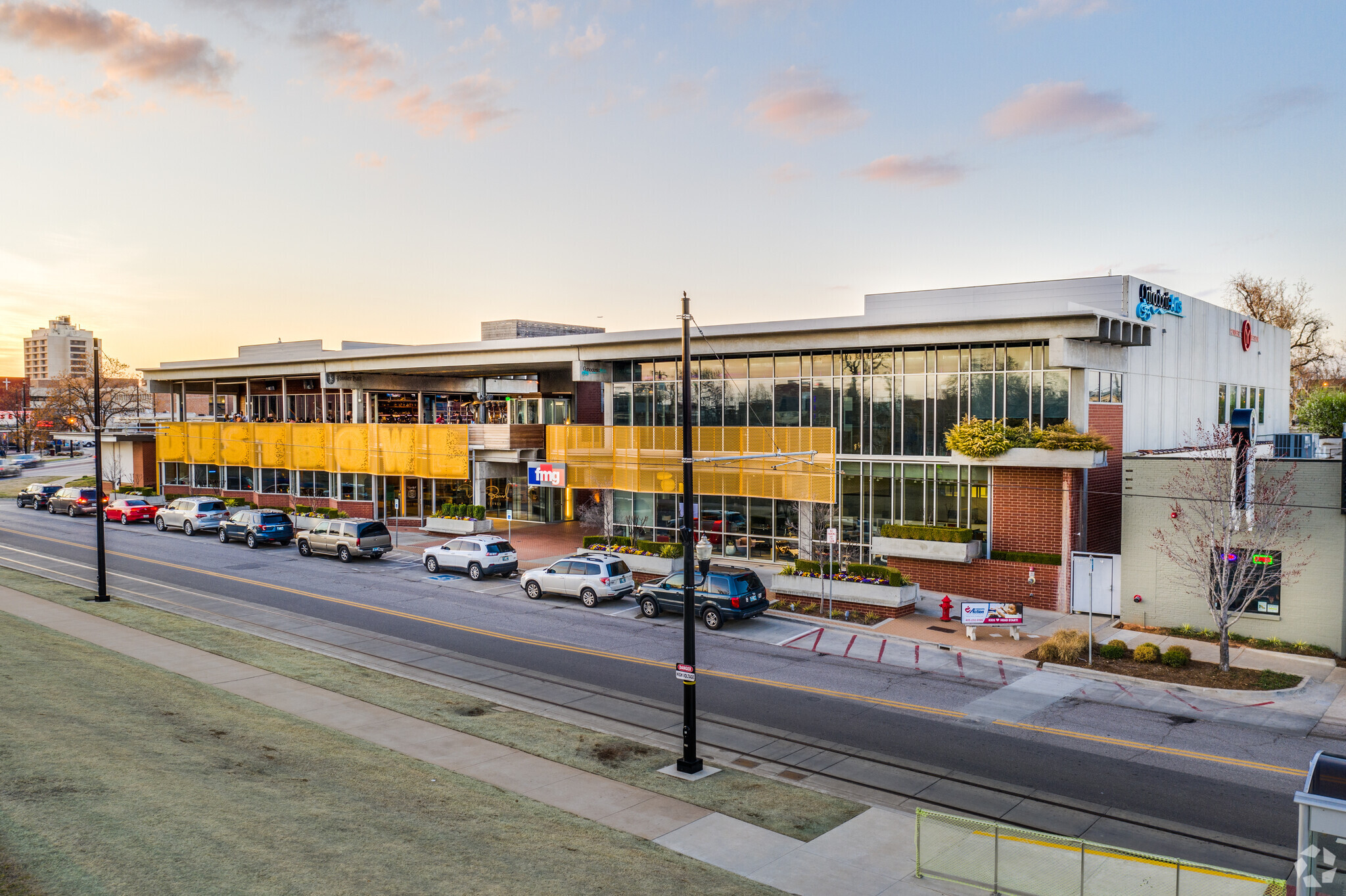 421 NW 10th, Oklahoma City, OK à vendre Photo du bâtiment- Image 1 de 1