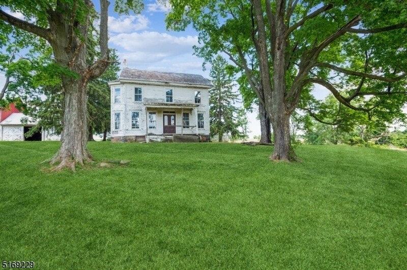 281 Wertsville Rd, Ringoes, NJ à vendre - Photo du bâtiment - Image 2 de 6