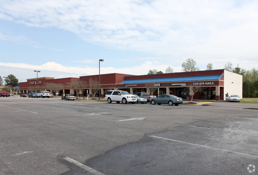 401-411 S Main St, Rolesville, NC for sale - Primary Photo - Image 1 of 1