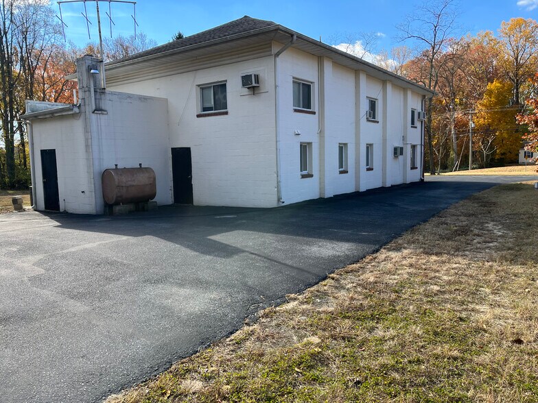 13155 Greensboro Rd, Greensboro, MD à vendre - Photo du bâtiment - Image 2 de 7