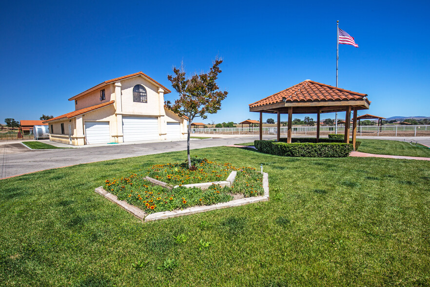 6330 O Donovan Rd, Creston, CA for sale - Primary Photo - Image 1 of 1