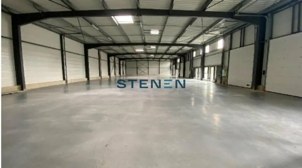 Flex in Rousset for lease - Interior Photo - Image 2 of 6