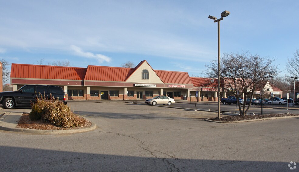 2223-2323 Louisiana St, Lawrence, KS à louer - Photo du bâtiment - Image 3 de 5