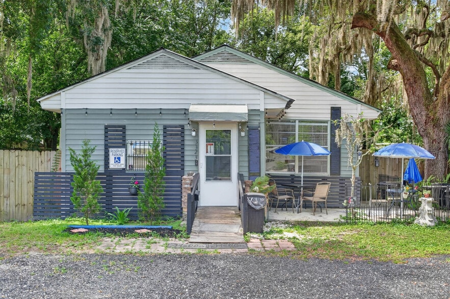 3323 Saint Johns Ave, Palatka, FL for sale - Building Photo - Image 2 of 45
