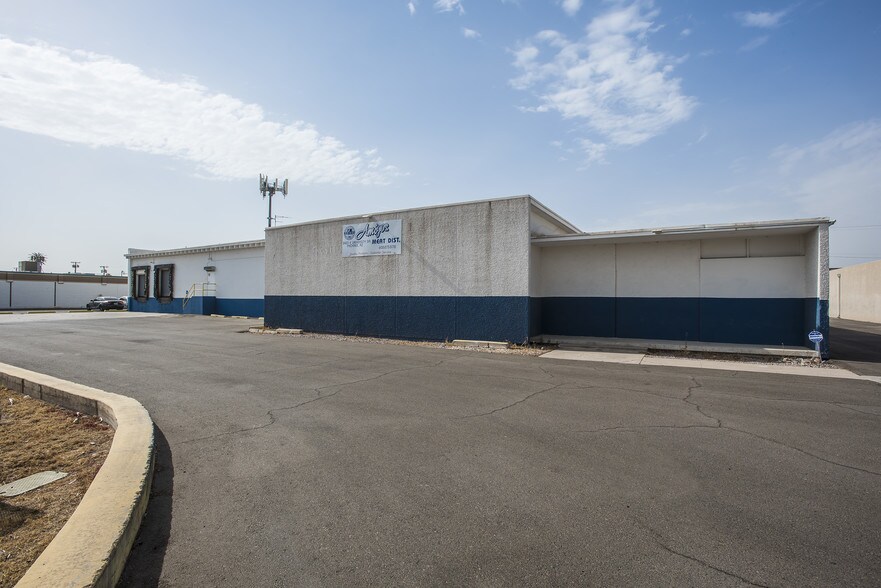 2423 E University Dr, Phoenix, AZ à vendre - Photo du bâtiment - Image 2 de 56