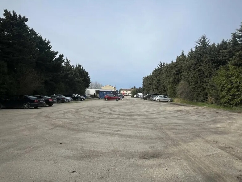 Land in Châteaurenard for sale - Building Photo - Image 3 of 4