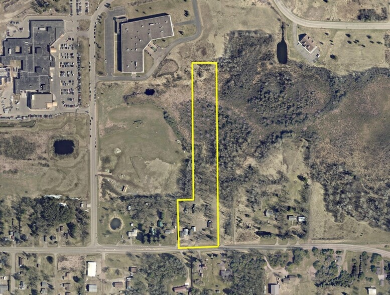 768 SE 4th St, Aitkin, MN for sale - Primary Photo - Image 1 of 1