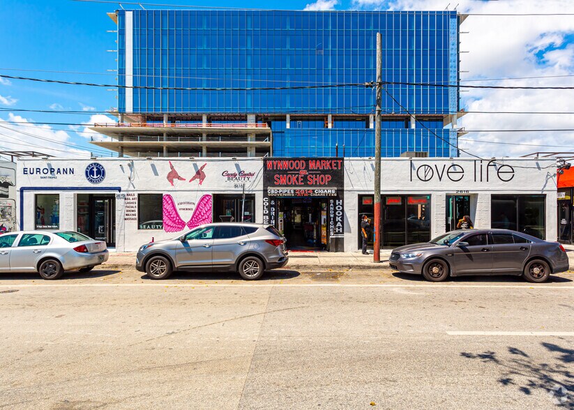 2610-2630 NW 5th Ave, Miami, FL à vendre - Photo du bâtiment - Image 2 de 7