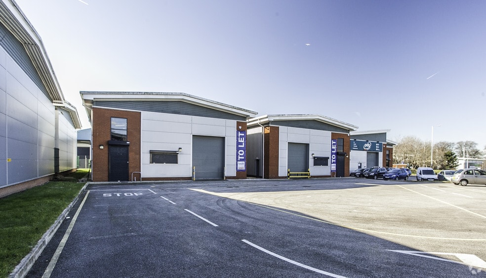 12 Bassendale Rd, Wirral for lease - Building Photo - Image 2 of 3