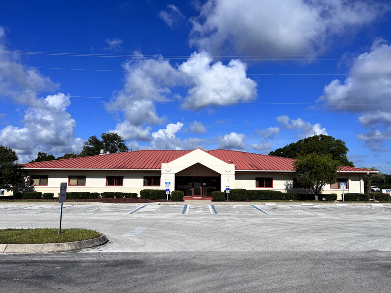 1950 SE County Highway 484, Belleview, FL for lease - Building Photo - Image 1 of 9