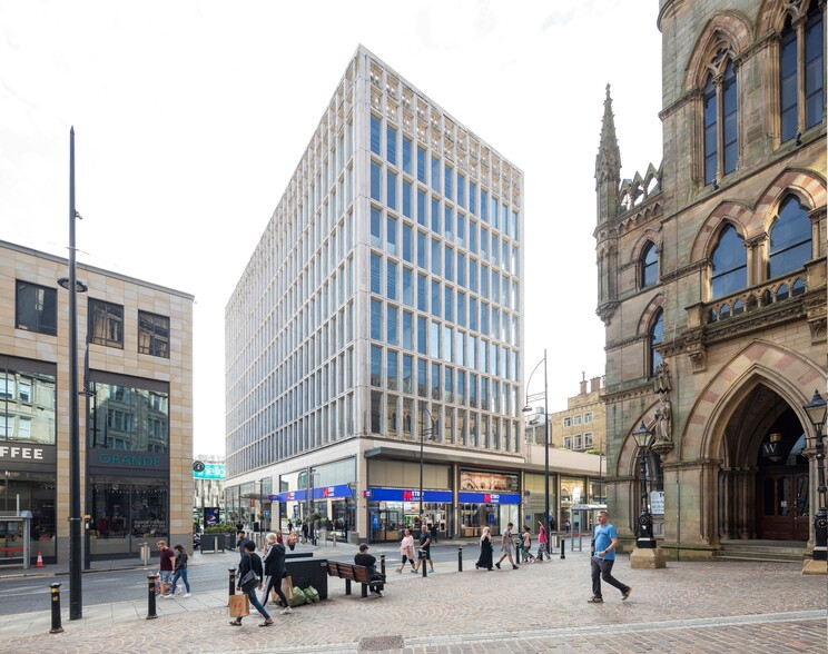 Market St, Bradford for lease - Primary Photo - Image 1 of 4