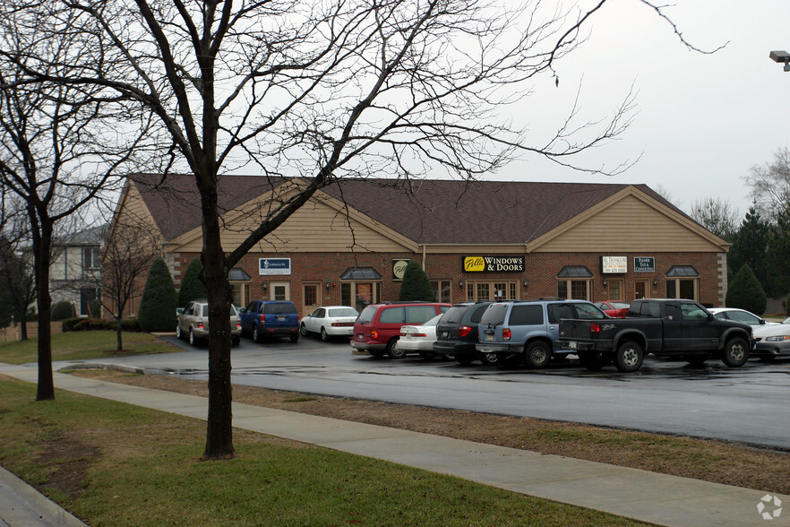 7801-7809 W 159th St, Tinley Park, Tinley Park, IL à louer - Photo du bâtiment - Image 2 de 8