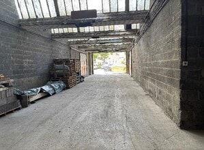 Whalley Rd, Burnley for lease Interior Photo- Image 1 of 3