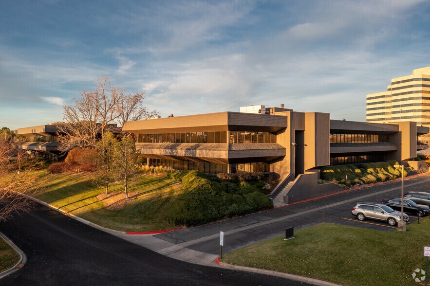 7800 E Dorado Pl, Greenwood Village, CO for lease - Building Photo - Image 2 of 7