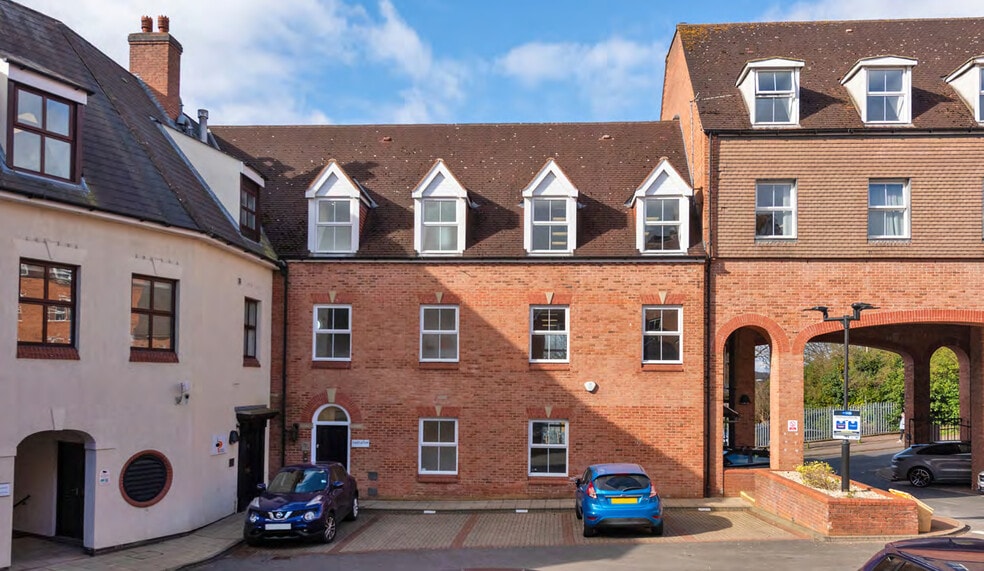Emmanuel Ct, Sutton Coldfield for lease - Building Photo - Image 3 of 5