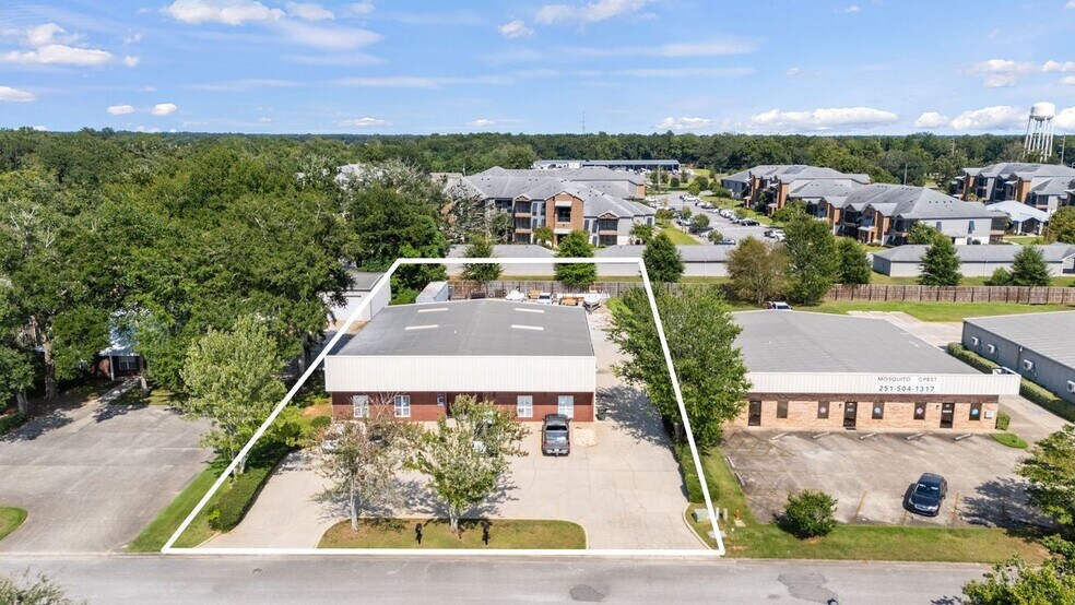 26210 Equity Dr, Daphne, AL à louer - Photo du bâtiment - Image 1 de 15