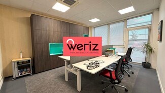 Plus de détails pour 3 Avenue De La Mouliero, Venelles - Bureau à louer