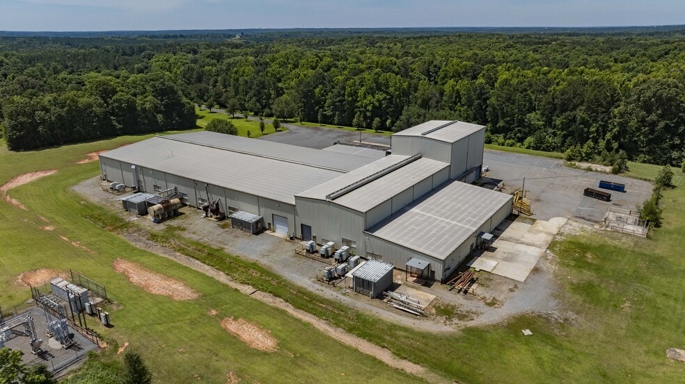 1552 Cedar Pines Lake Rd, Lancaster, SC for sale - Building Photo - Image 3 of 3