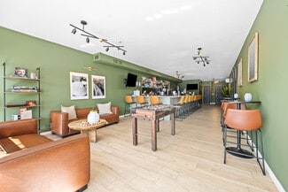 Plus de détails pour 1649 E Sample Rd, Pompano Beach, FL - Commerce de détail à louer