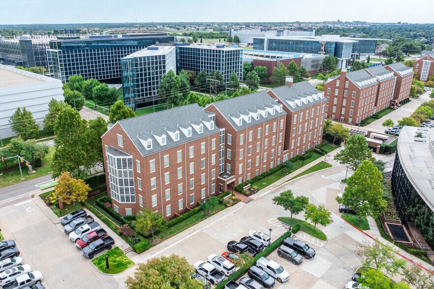 6213 N Classen Blvd, Oklahoma City, OK for sale - Aerial - Image 3 of 6